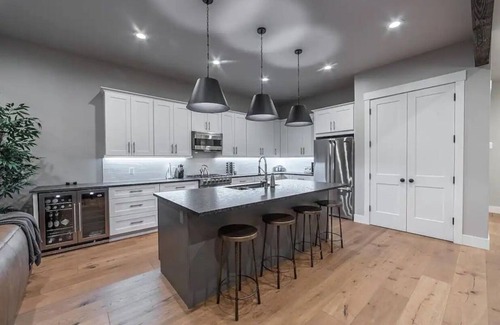 Whitefish Casa | Whitefish Lynx Run Town House Private Hot Tub