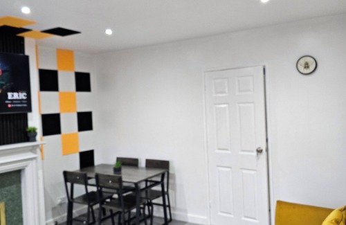 Whitehaven Casa | Whitehaven Stylish Home