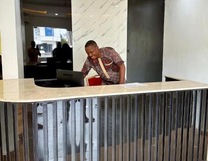Ikeja Hotel | Whitehouse Msquare Hotel