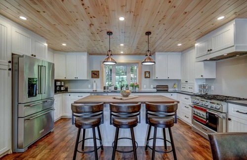 Bala Casa | Whiteside Escape, Lake Muskoka