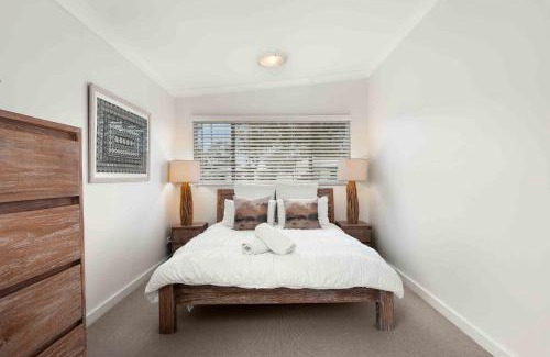 Huskisson Casa | Whitewash Cottage by Experience Jervis Bay