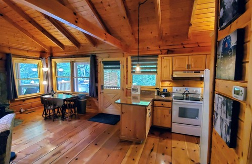 Blue Ridge Cabina | 💕 Parejas Paraíso 💦 Inolvidable Waterfront Waterfront💦 Fácil acceso y cerca de BR