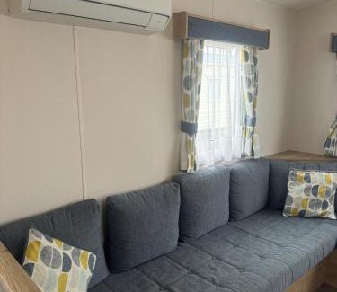 Seasalter Casa | Whitstable Arizona - 2 Bedroom Sleeps 6