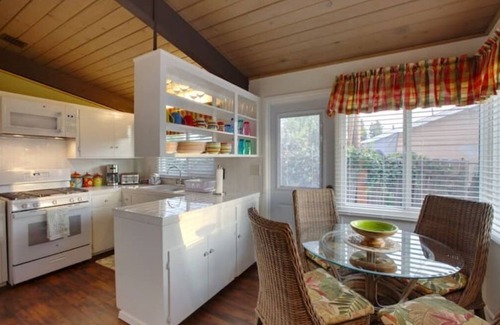 Whittier Cabaña | Whittier destination Atlantic Cottage