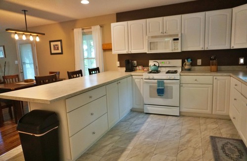 Whittier Cabaña | Whittier Mountain Hideaway w/ Breathtaking Views