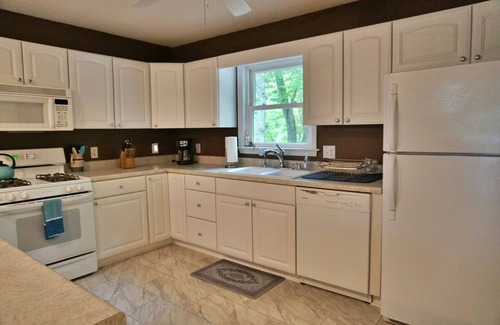 Whittier Cabaña | Whittier Mountain Hideaway w/ Breathtaking Views