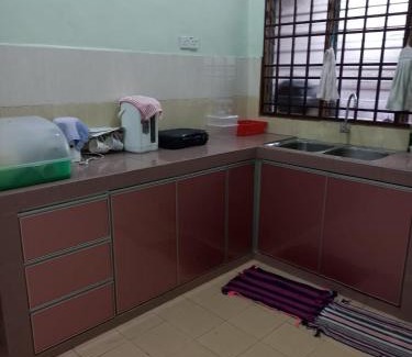 Jasin Casa | Whole Family House for Holiday in Jasin