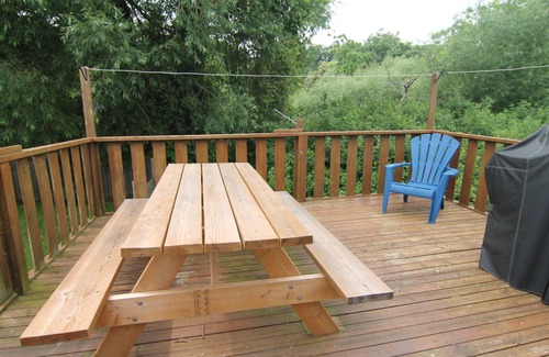 Picton Cabaña | Whole-home 3 minutes from Sand Dunes. Centrally located Beach Getaway.