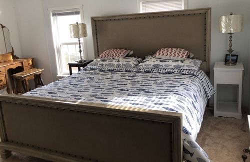 Warren Casa | Whole home character & comfort.