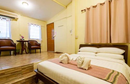 Bangkok Yai Apartamento | Whole House - 4Bedrooms - Experience Local Life