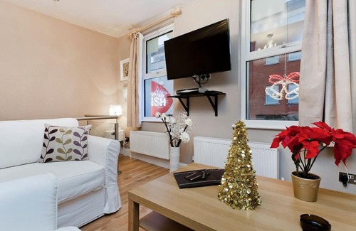 Camden Town with Primrose Hill Apartamento | Whole house in Central Camden Town