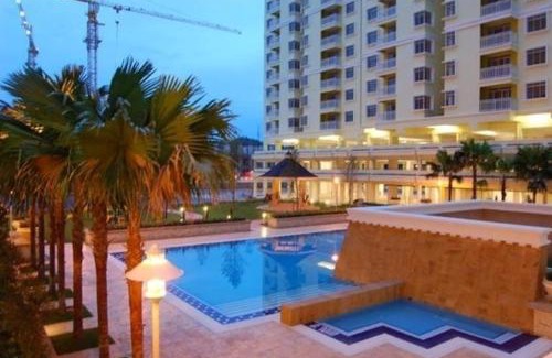 Melati Utama Apartamento | Whole Unit with 4 Bedrooms