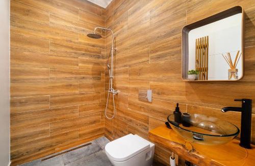 Paco De Arcos Apartamento | Whome Relaxed Oeiras Stay with Private Pool
