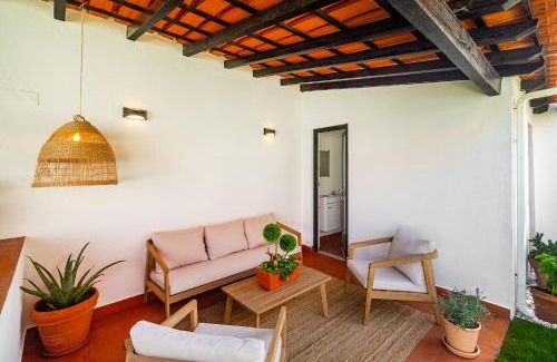 Paco De Arcos Apartamento | Whome Relaxed Oeiras Stay with Private Pool