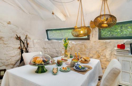 Baiao Chalet De Esquí | WHome Riverfront Retreat with Exclusive Waterfall Views