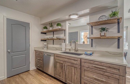 Fruita Casa | Whomping Willow: Downtown Home with Hot Tub