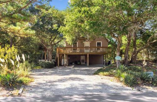 Emerald Isle Casa | Why Knot Getaway. Emerald Isle Oasis