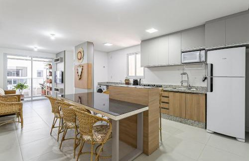 Ingleses Norte Apartamento | WI-FI 800MB | 500m da Praia dos Ingleses #IA26
