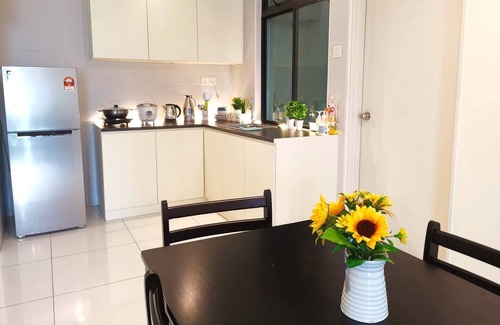 Johor Bahru Apartamento | WI-FI Cozy 2BR CityView Paradigm
