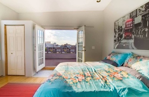 Pulaski Park Casa | wicker park large apartment perfect for families
