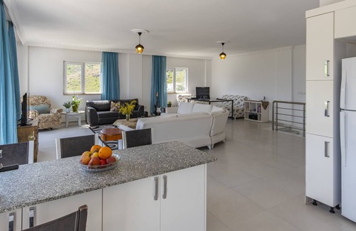 Ortakent Otro | Wide view rooms w/walking distance to the fameous Camel Beach