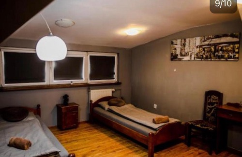 Kielce Villa | WIDOK na RYNEK pokoje & Parking