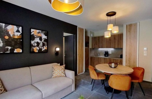Saint-Etienne-de-Tinee Apartamento | Wifi, 350m del centro estación, piscina, sauna, hammam, parking, tv, local para esquís, 42m², Auron