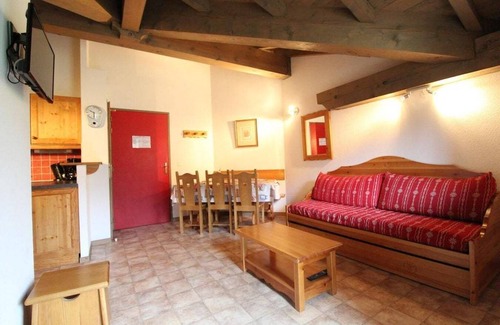 Val Cenis Apartamento | Wifi, 10m from ski slopes, 4th floor, balcony, parking, tv, ski locker, 38m², Val Cenis