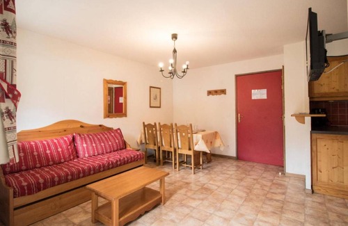 Val Cenis Apartamento | Wifi, 10m from ski slopes, 1st floor, balcony, parking, tv, ski locker, 40m², Val Cenis
