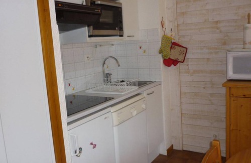 Pralognan-la-Vanoise Apartamento | Wifi, 20m from ski slopes, Ground floor, balcony, parking, tv, ski locker, 30m²