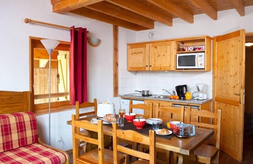 Saint-Sorlin-d'Arves Apartamento | Wifi, fitness, piscina, parking, 50-70m², Saint Sorlin d'Arves