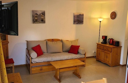 Valfrejus Apartamento | Wifi, 2.o piso, vista montaña, tv, local para esquís, 36m², Valfréjus