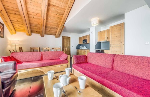 Les Almes Apartamento | Wifi, 4.o piso, balcón, tv, local para esquís, 80m², Tignes