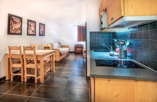 Les Almes Apartamento | Wifi, 4.o piso, balcón, tv, local para esquís, 80m², Tignes