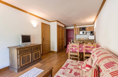 Bessans Apartamento | Wifi, a 50m de las pistas de esquí, fitness, balcón, tv, local para esquís, 41m², Bessans