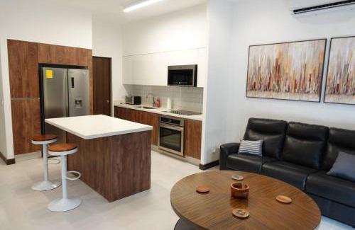 Guachipelin Apartamento | WIFI AC parking Serene, Relaxation in Escazu
