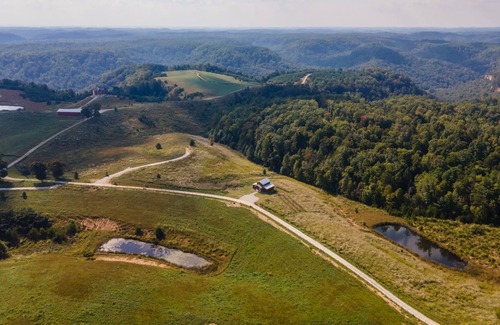 Rogers Cabina | WiFi & Adventure - Large Family-Friendly Cabin - Starlight Cabin - Red River Gorge, Kentucky!