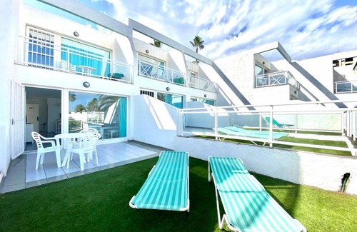 Playa del Aguila Apartamento | Wifi apartment, pool, near Playa del Aguila