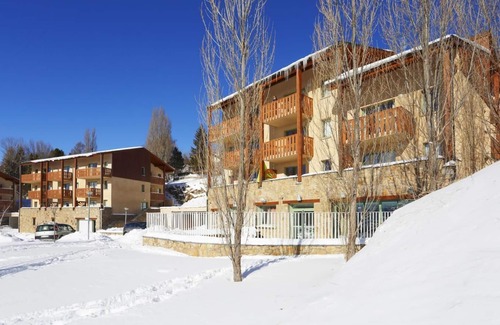 Font-Romeu-Odeillo-Via Apartamento | Wifi, fitness, piscina, terraza, parking, local para esquís, 30m², Font Romeu