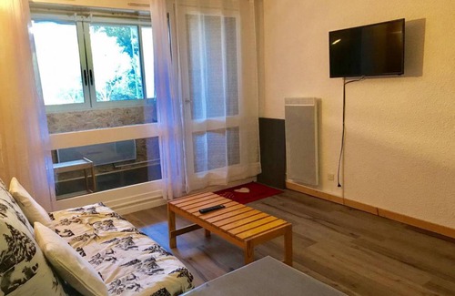 Correncon-en-Vercors Apartamento | Wifi, ski-in/ski-out & foot of the slopes, 1st floor, tv, 24m², Villard de Lans