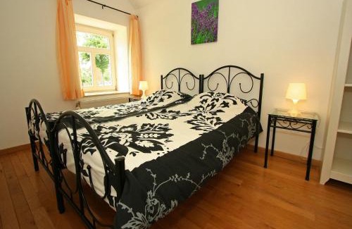 Beertsenhoven Casa | Wijlre Farmhouse stay, cleaning included