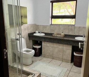 Nelspruit Casa | Wild Antelope on your doorstep!