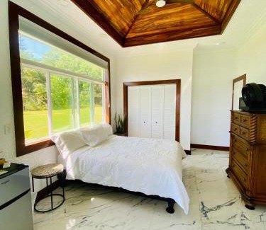 Kapoho Casa | Wild Blue Water