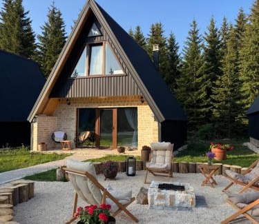 Zabljak Casa | Wild Lodges