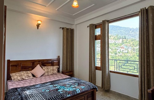Kumharsain Otro | Wild Orchard Pure Vegetarian Homestay (Authentic Himachali Escape)
