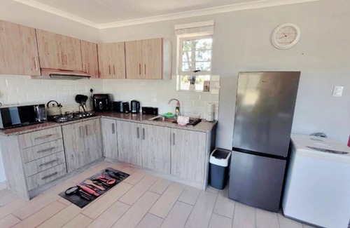 Port Elizabeth Cabaña | Wild Paradise Cottage 2