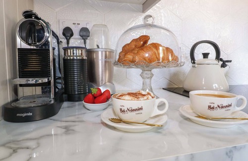 Quorndon Casa | WILD PEACE COTTAGE, pet friendly, character holiday cottage in Quorn