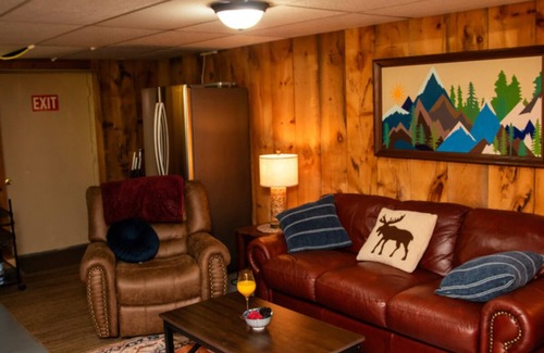 Moultonborough Casa | Wild Stone Cottage - Amazing Design, Game Rm, Beach