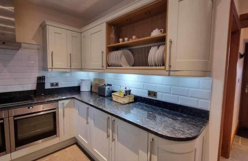 South Tawton Casa | Wild swimming, log burner & fishing lake