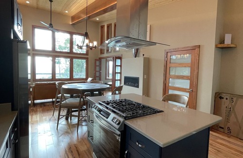 Apple Ridge Cabina | Wild Thing - Blowing Rock, Hot Tub, Big Views, NEW